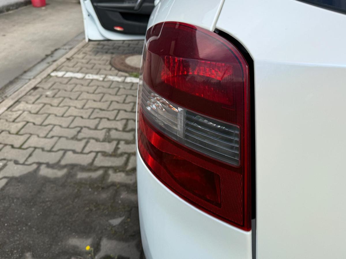 Renault Laguna 3 original Rücklicht Rückleuchte links Kombi Facelift BJ13